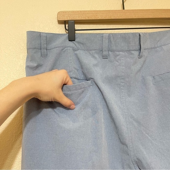 Travis Mathew Blue Beck Short Size 40 Men - Picture 7 of 10